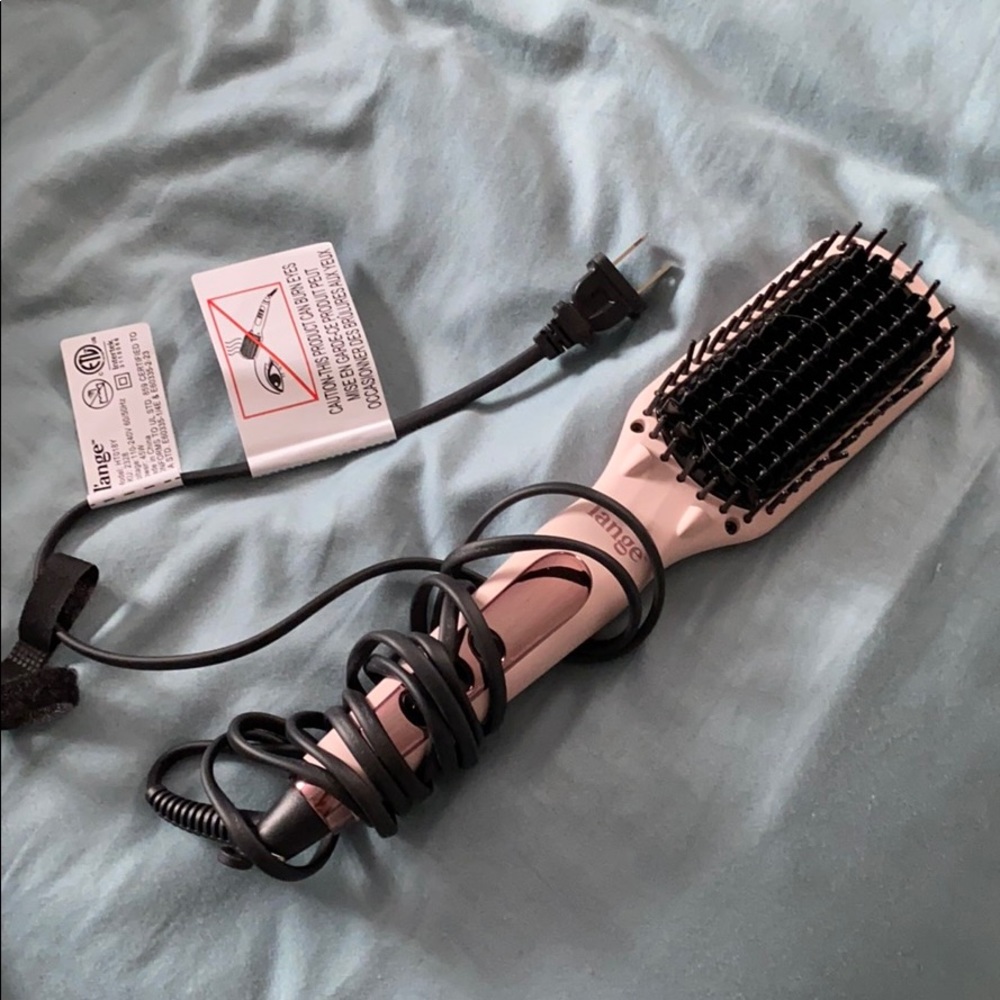 L’ange Le Vite styling brush